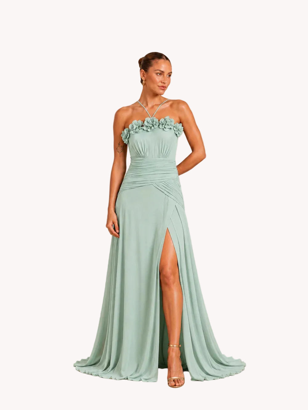 Vestido largo con flores en el pecho y falda de gasa Verde Agua