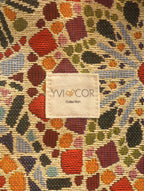Mochila Camil artesanal con tejido tapiz mosaico mandala multicolor y base naranja, de Yvicor Atelier de Costura (vista 4).