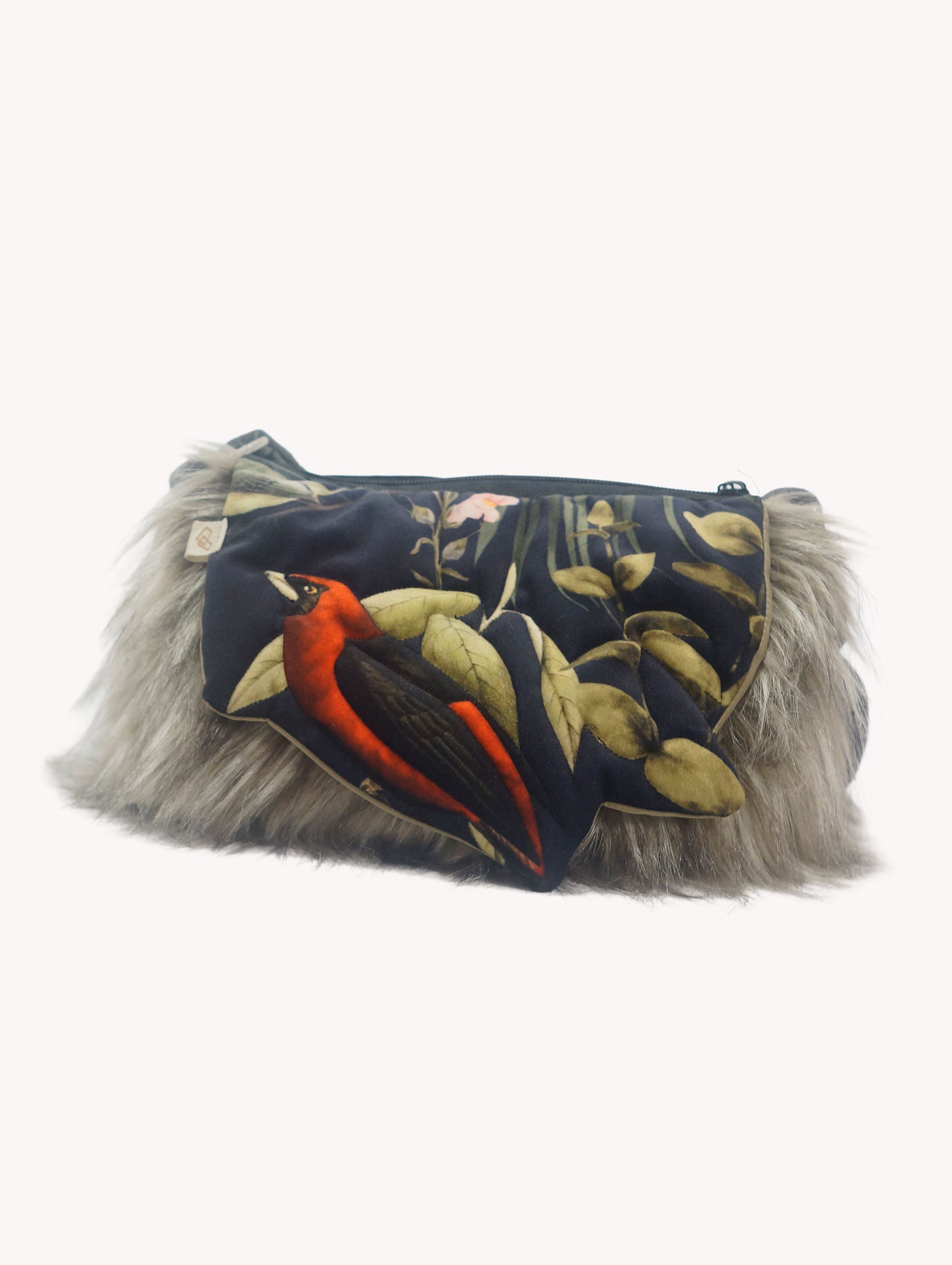 Bolso Clutch 3D Relieve Loro Tropical Pelo Gris Yvicor Collection - Atelier Yvicor